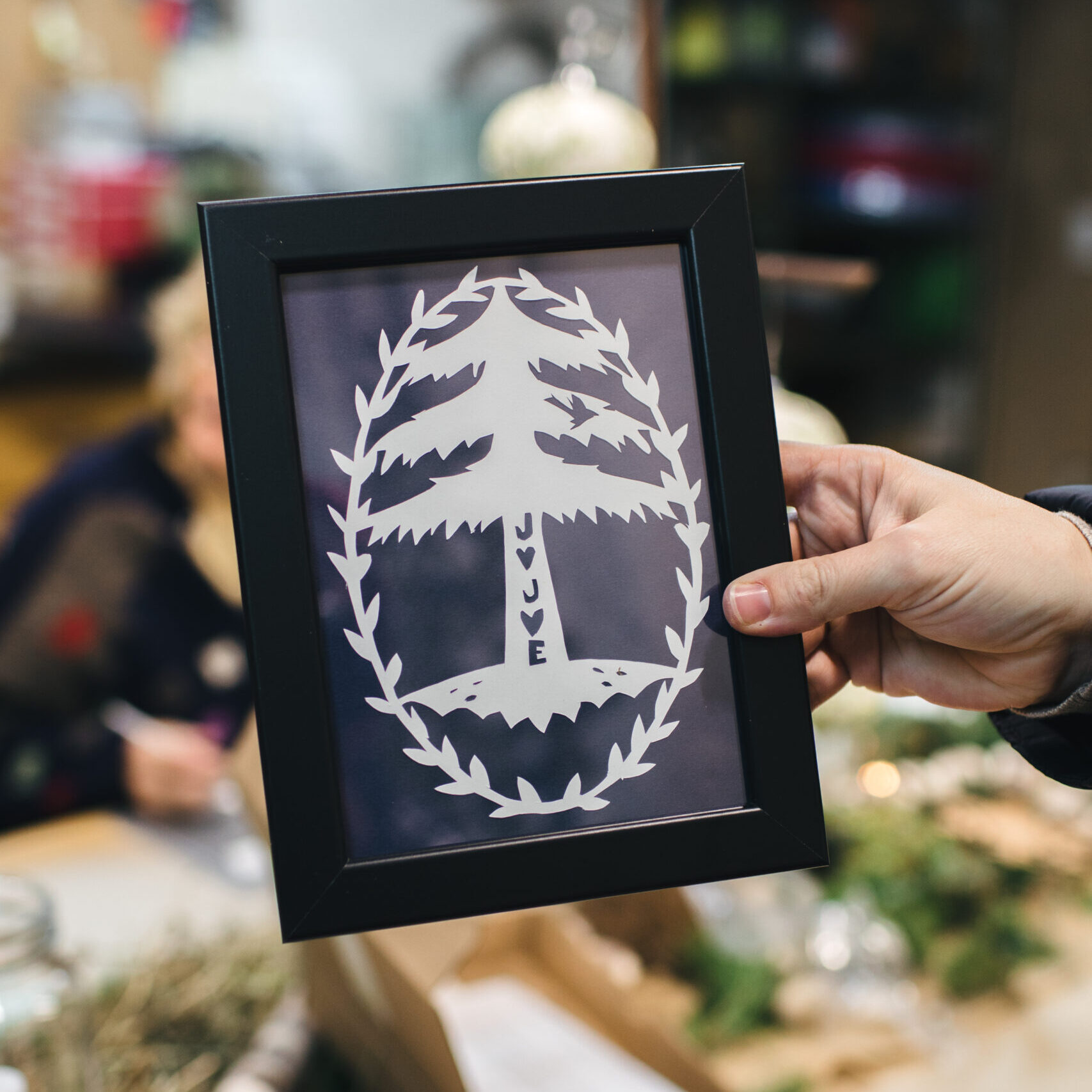 Intro to Paper Cutting - Holiday Edition with Annie Howe: $75 (includes $20 material fee)
